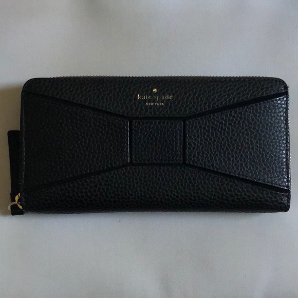 kate spade Handbags - Kate Spade wallet